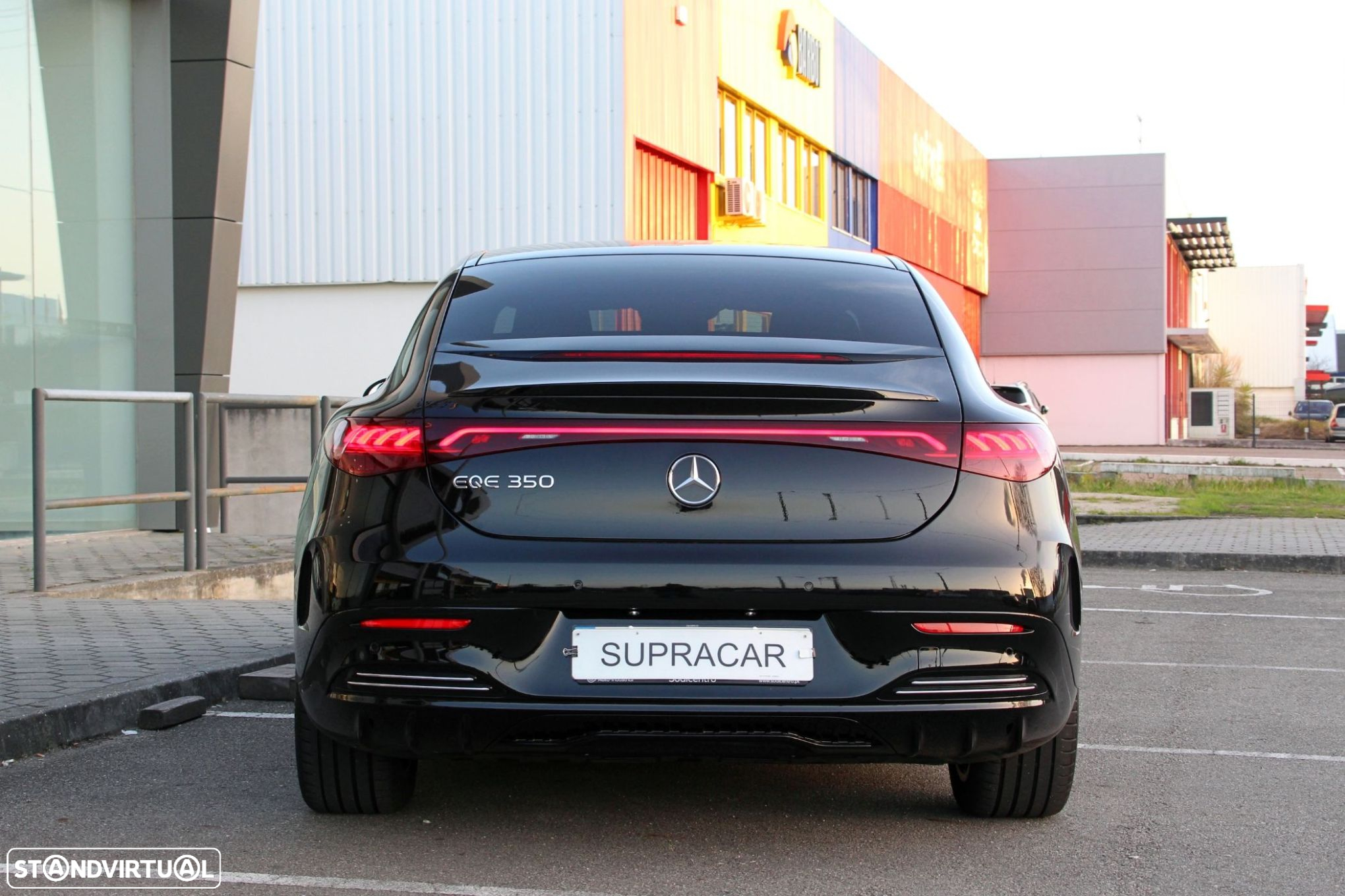 Mercedes-Benz EQE 350 - 12