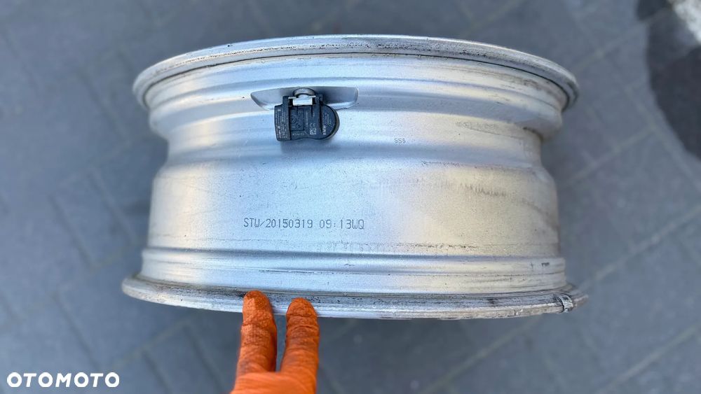 Alufelga r17 5x120 ET40 7J BMW koło BMW 1 3 F20 F21 F22 6796205 alu 7X17 - 5