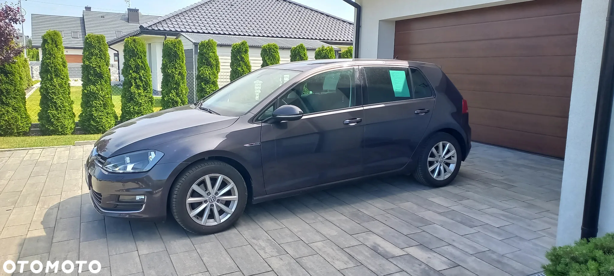 Volkswagen Golf 1.2 TSI BlueMotion Technology Lounge - 2