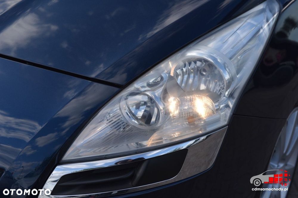 Peugeot 5008 - 12