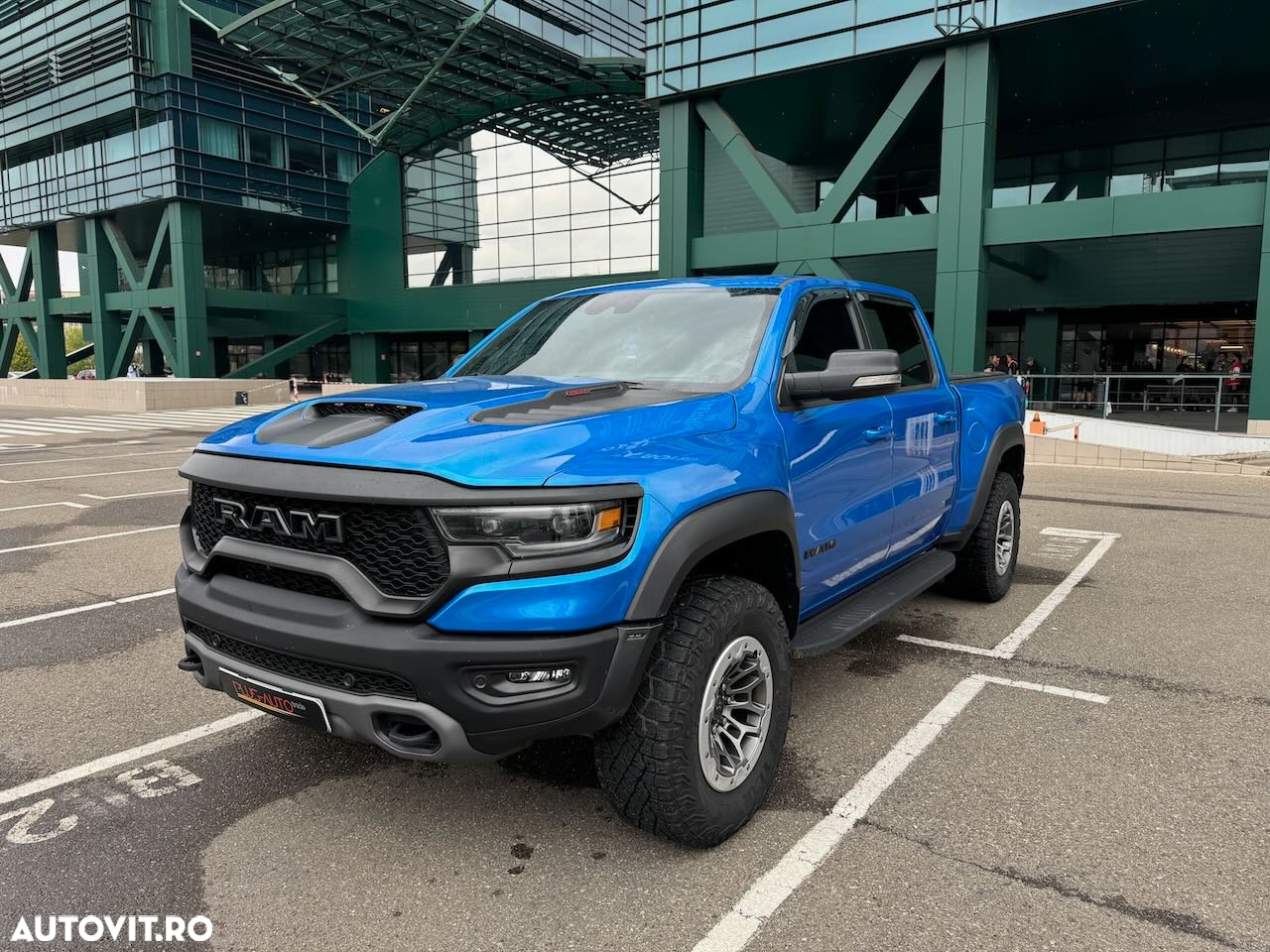 Dodge RAM - 2