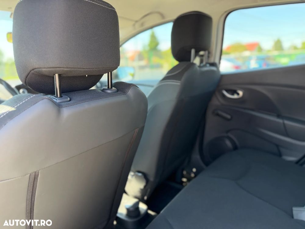 Renault Clio - 7