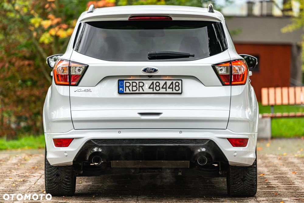 Ford Kuga 1.5 EcoBoost 4x4 ST-Line - 17
