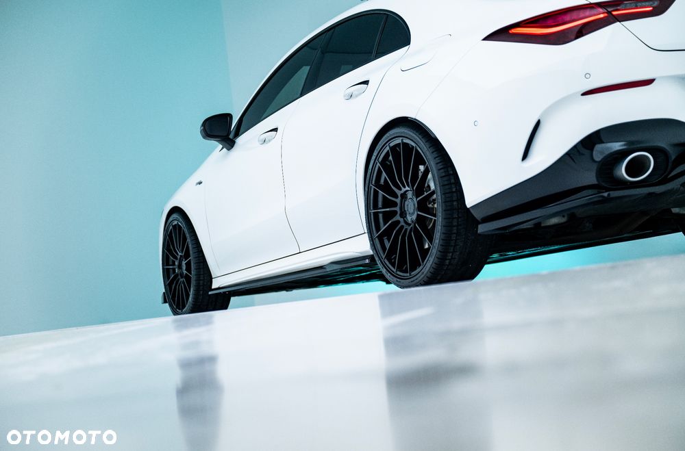 Mercedes-Benz CLA AMG 35 4-Matic 7G-DCT - 3