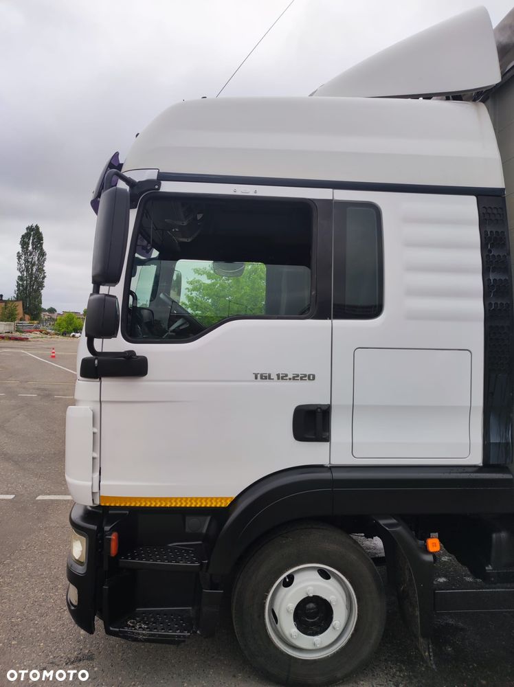 MAN TGL 12.220 - 15