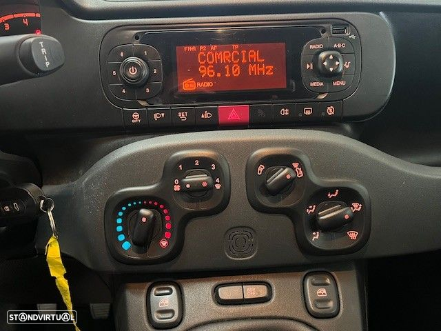 Fiat Panda 1.2 Lounge S&S - 8