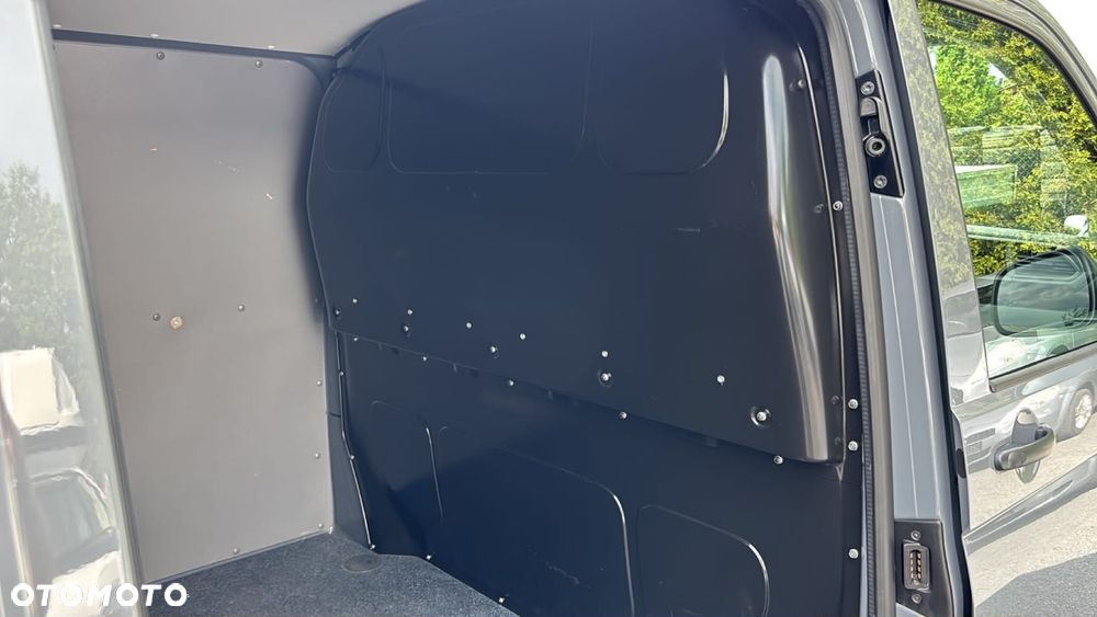 Volkswagen Transporter T6,1 - 25