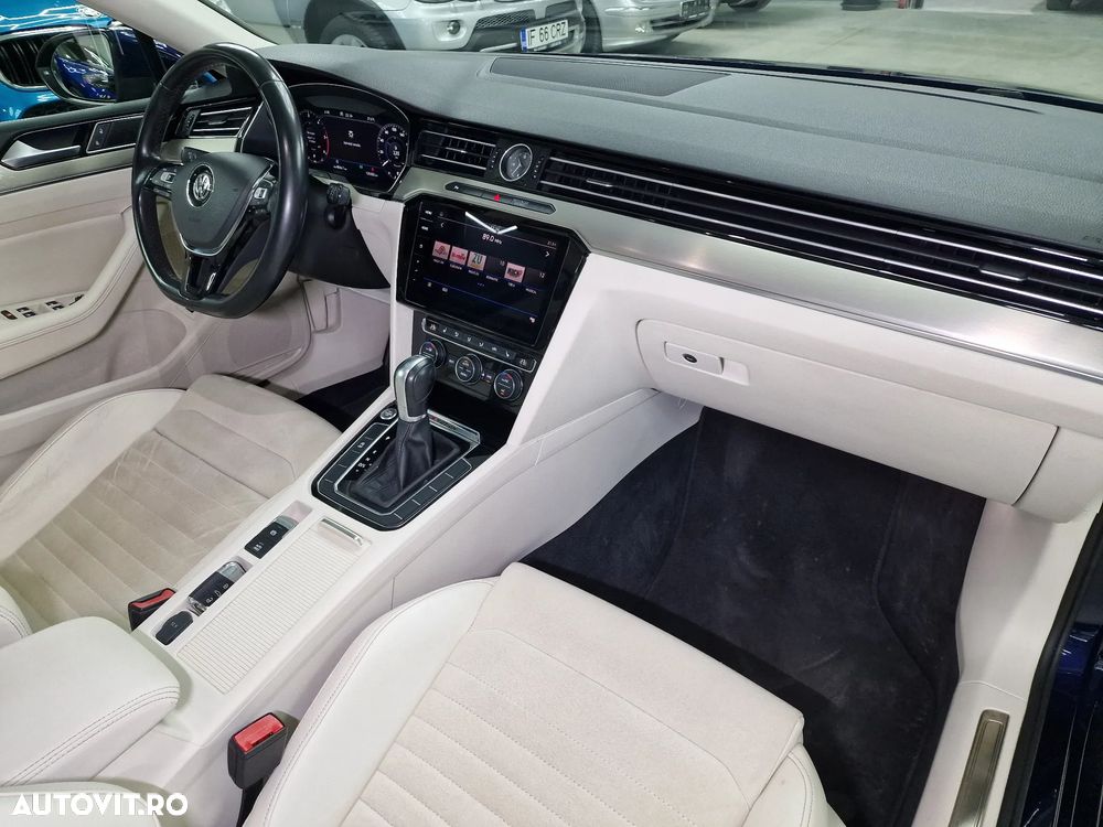 Volkswagen Passat 2.0 TDI SCR 4Motion DSG Highline - 8