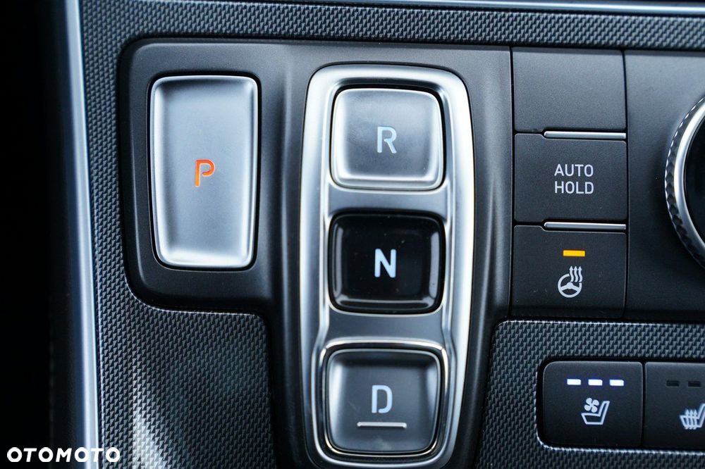 Hyundai Santa Fe - 32