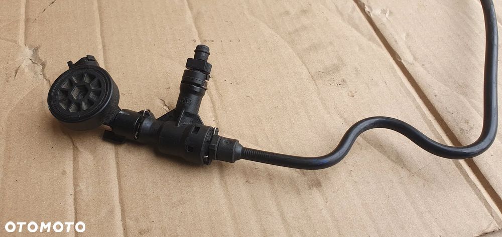 Przewód rurka sprzęgła wysprzęglika VW Passat B6 2.0 TDI 1K0721468A - 2