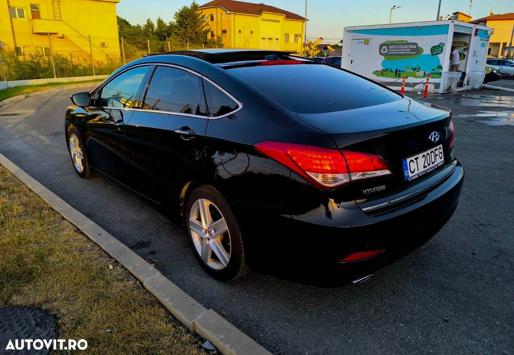 Hyundai i40 1.7 CRDI DPF Sedan TPMS Aut. Supreme - 3