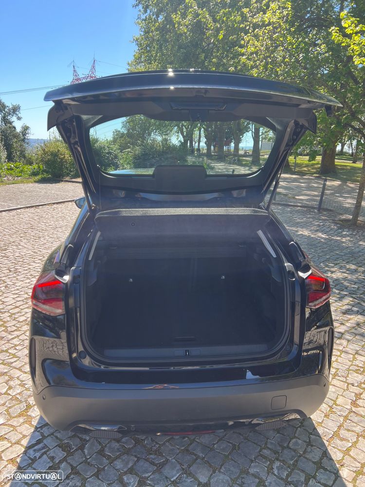 Citroën e-C4 54 kWh Autonomia Alargada You - 11