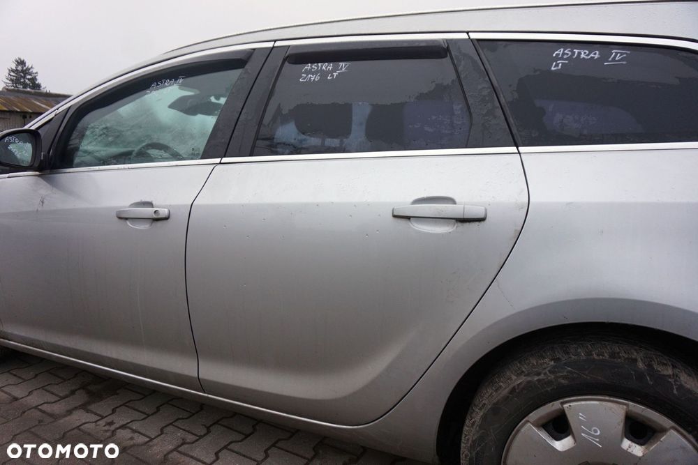 DRZWI TYLNE LEWE ASTRA IV J KOMBI Z176  SREBRNY OPEL 2009-2015 - 3