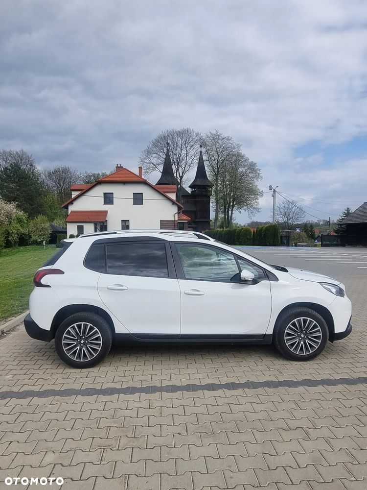 Peugeot 2008 BlueHDi 110 Active - 6