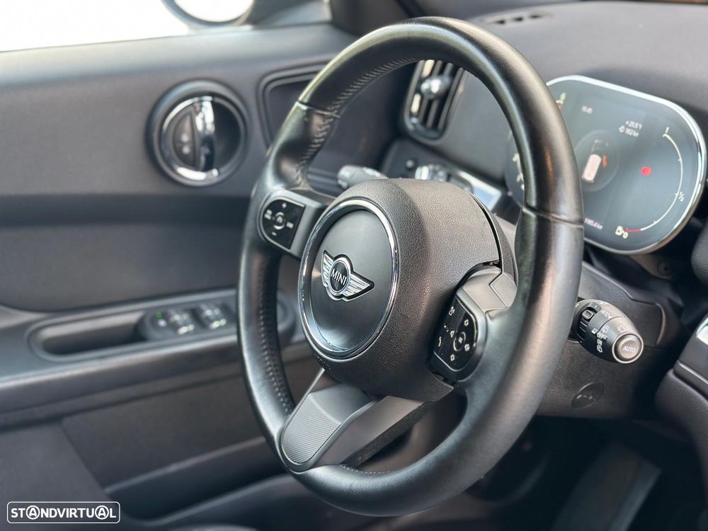 MINI Countryman One D Sport Edition Auto - 9
