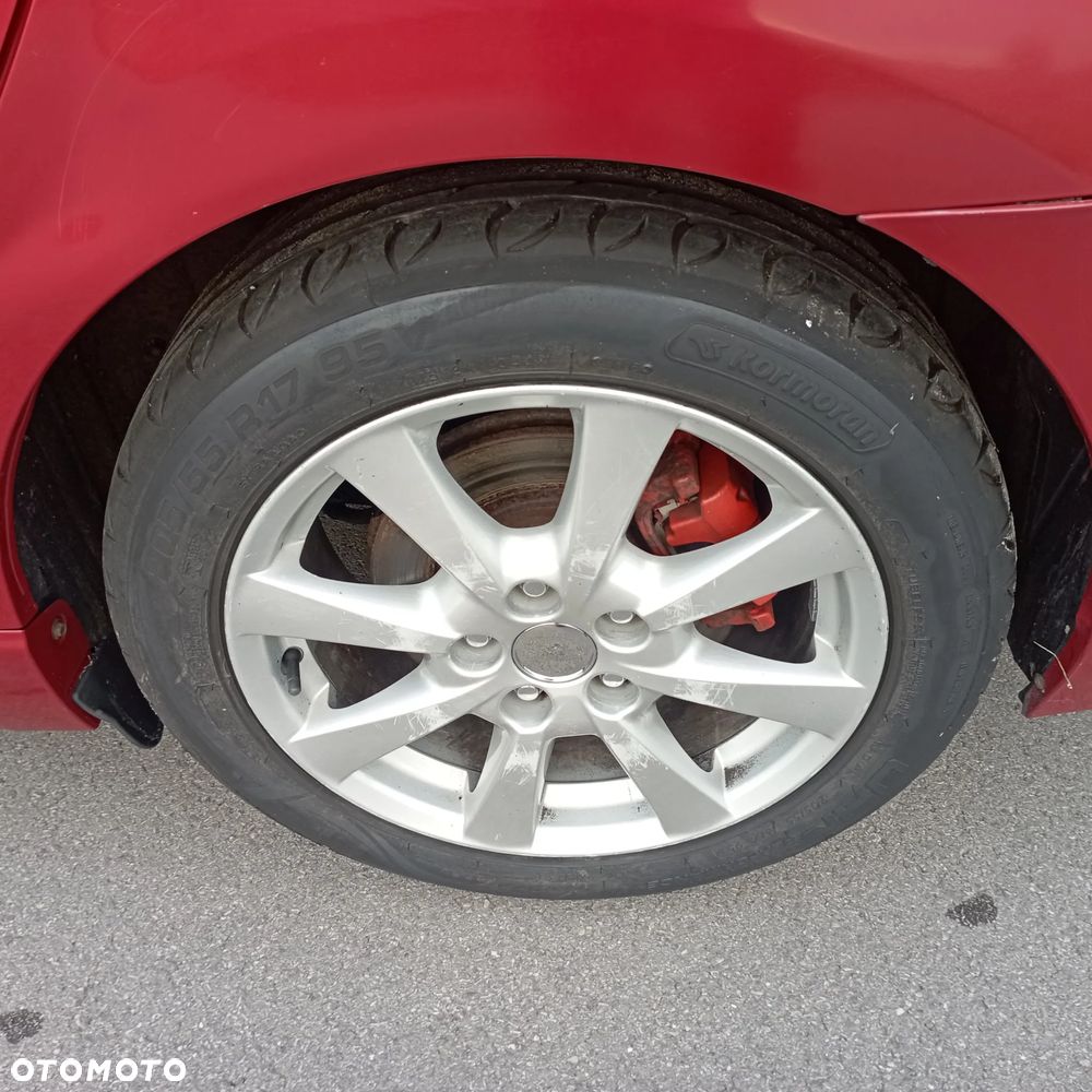 Toyota Avensis 2.2 D-CAT 2010 - 35