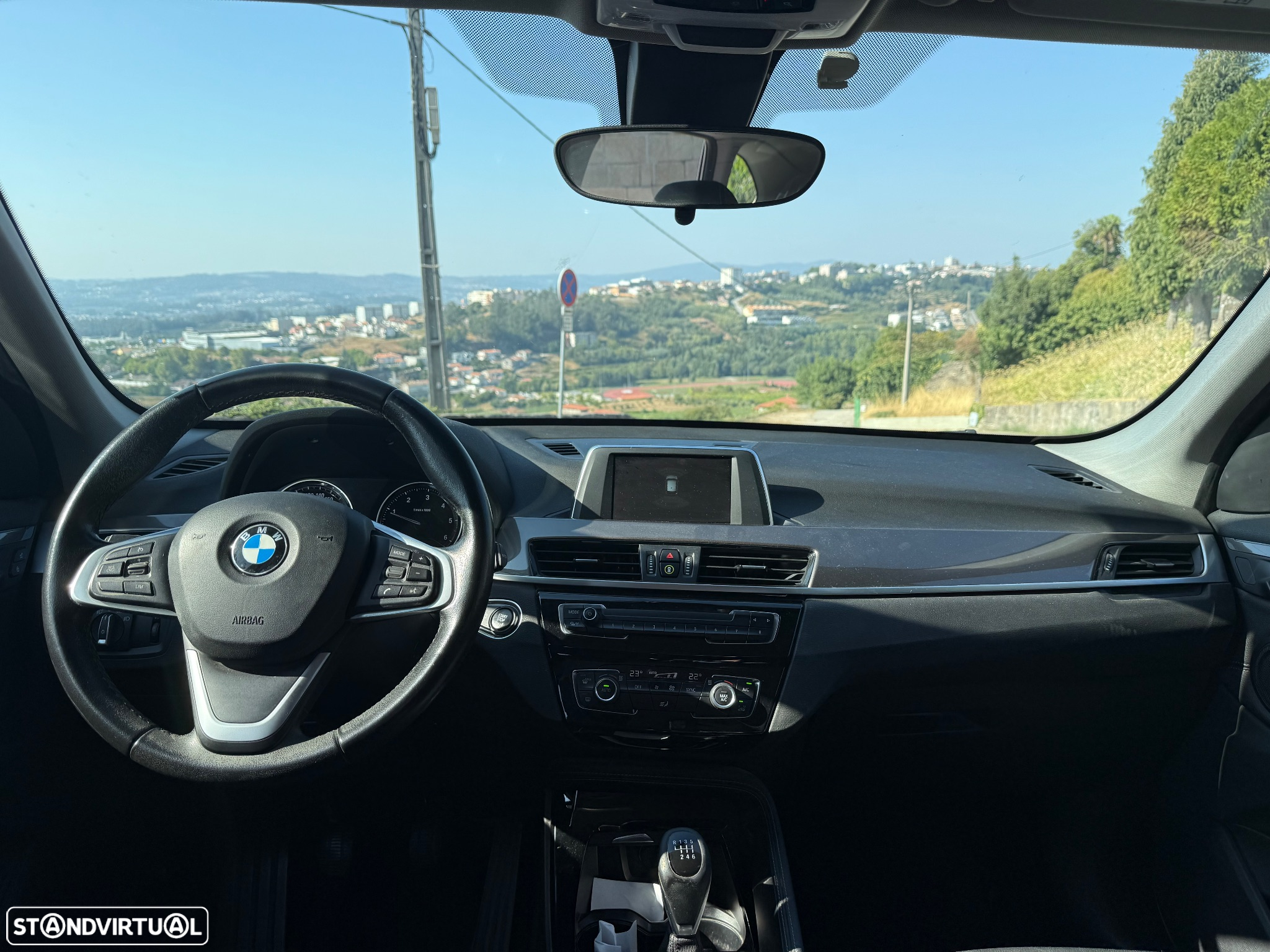 BMW X1 16 d sDrive Line xLine - 9
