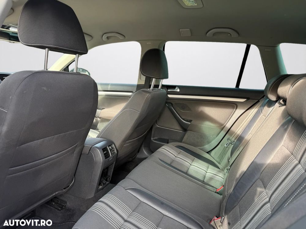 Volkswagen Golf Variant 2.0 TDI DPF MATCH - 11