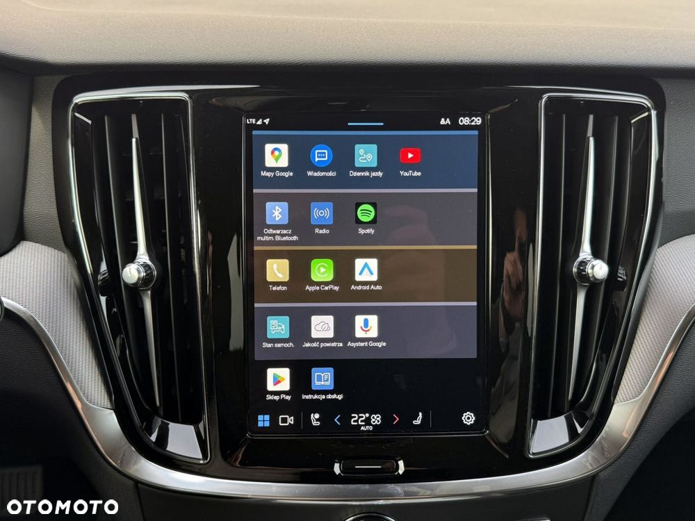 Volvo V60 B4 B Plus Dark - 21