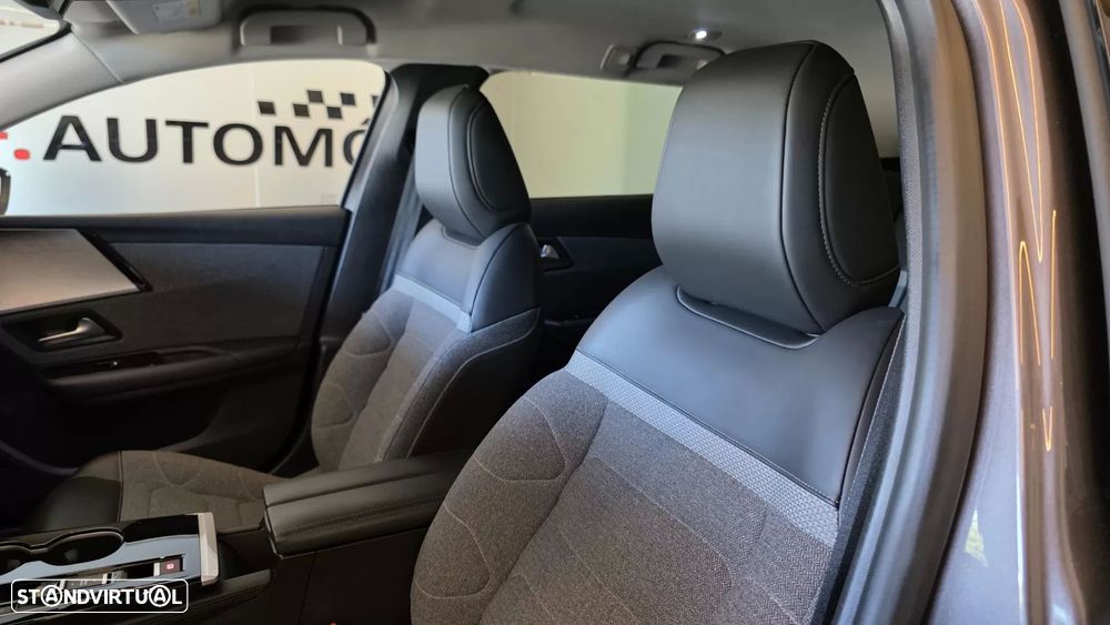 Citroën C5 X 1.2 PureTech Feel Pack EAT8 - 39