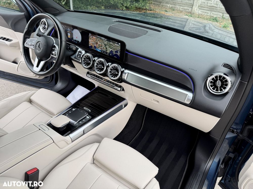 Mercedes-Benz GLB - 30