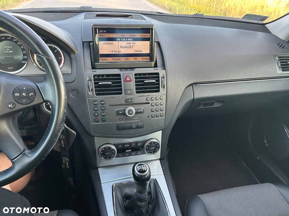 Mercedes-Benz Klasa C 200 CDI Avantgarde Edition - 14