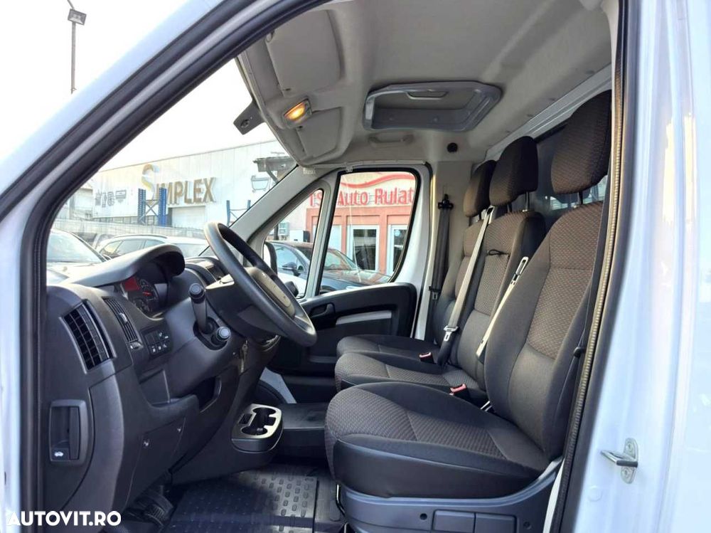 Peugeot BOXER PRELATA CU DORMITOR - 17