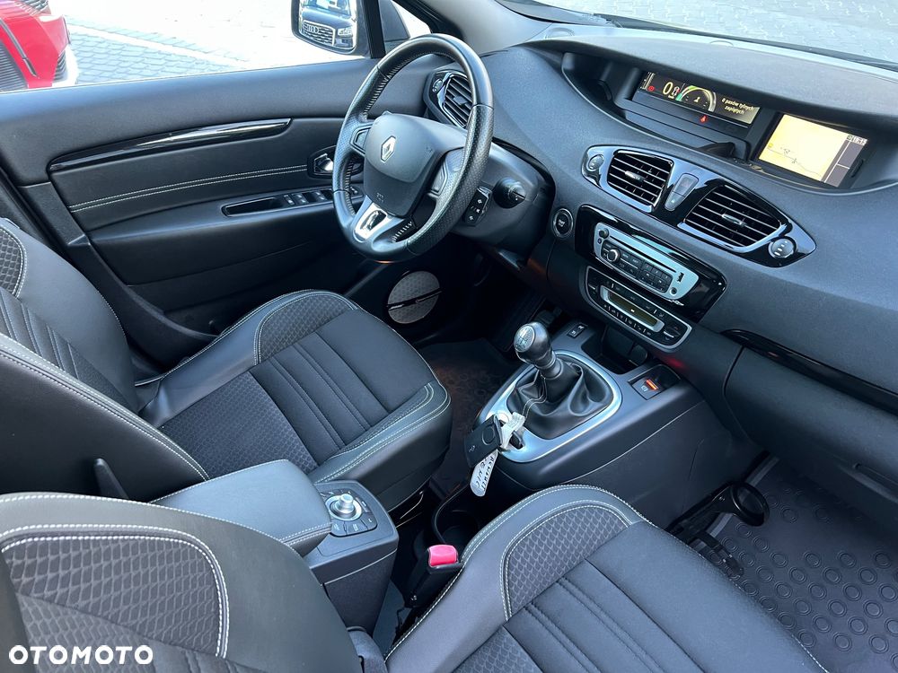 Renault Scenic 1.2 TCe Energy Bose - 25