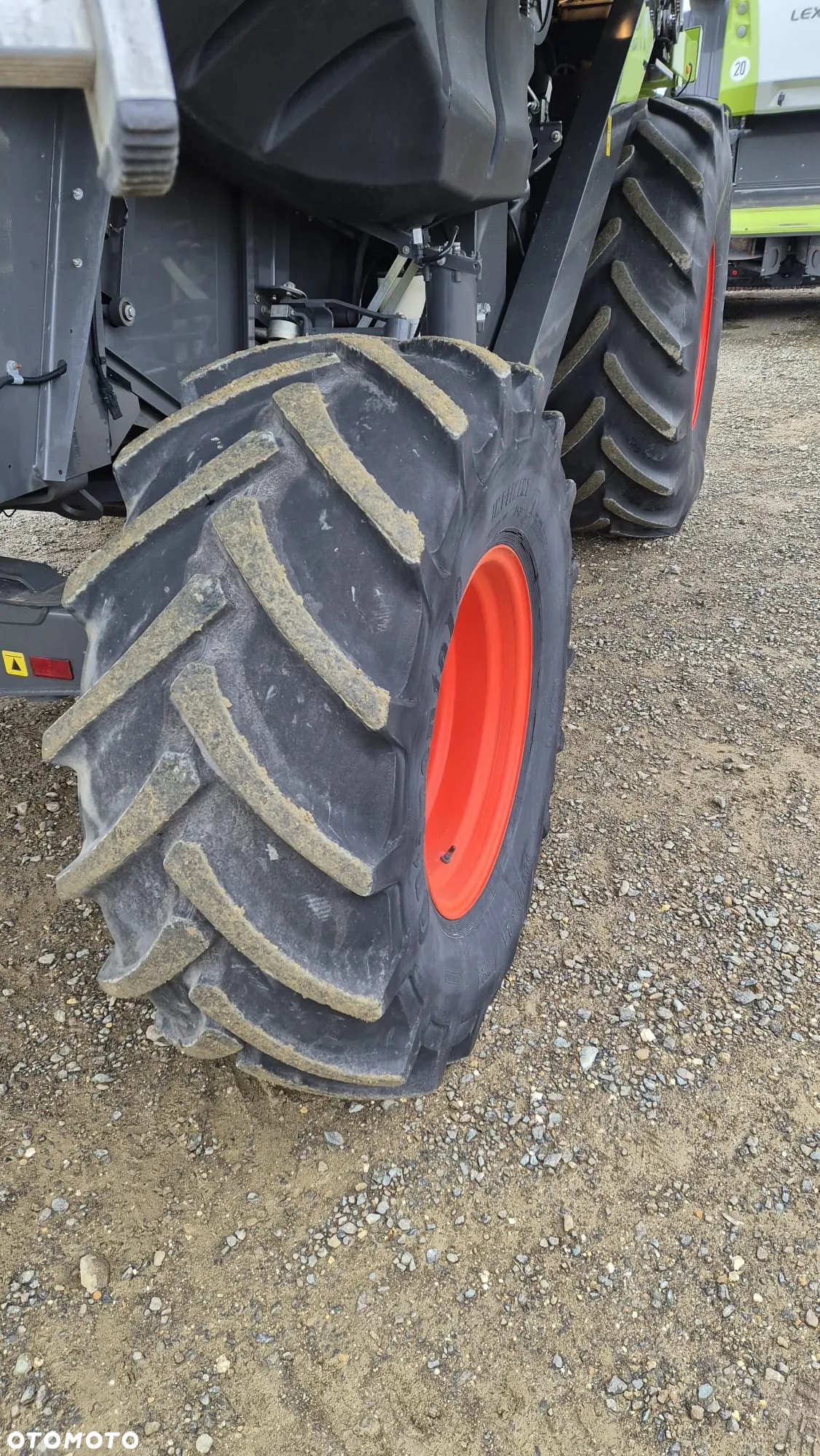 Claas Lexion 640 - 23