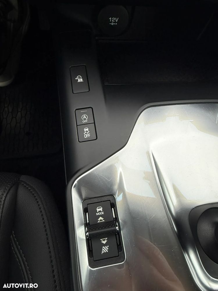 Jaguar E-Pace D150 AWD S - 37