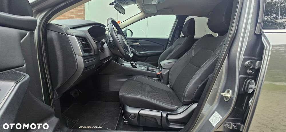Nissan Qashqai 1.3 DIG-T DCT AKARI - 15