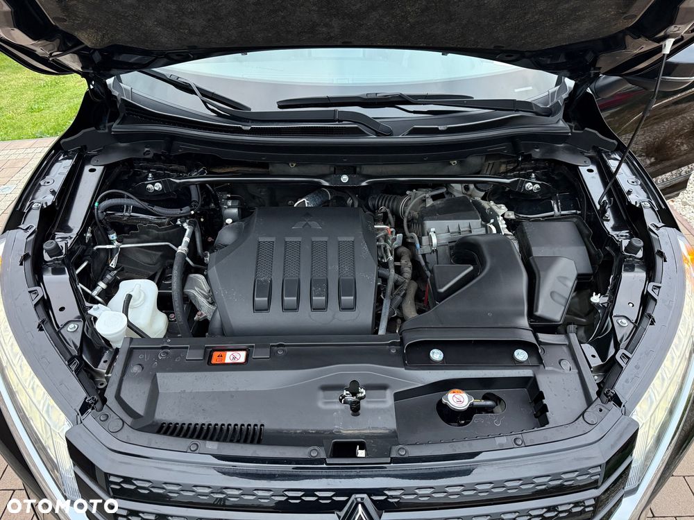 Mitsubishi Eclipse Cross - 32