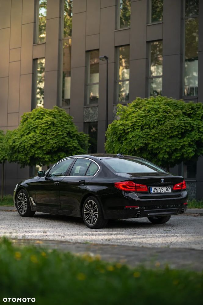 BMW Seria 5 518d Luxury Line sport - 7