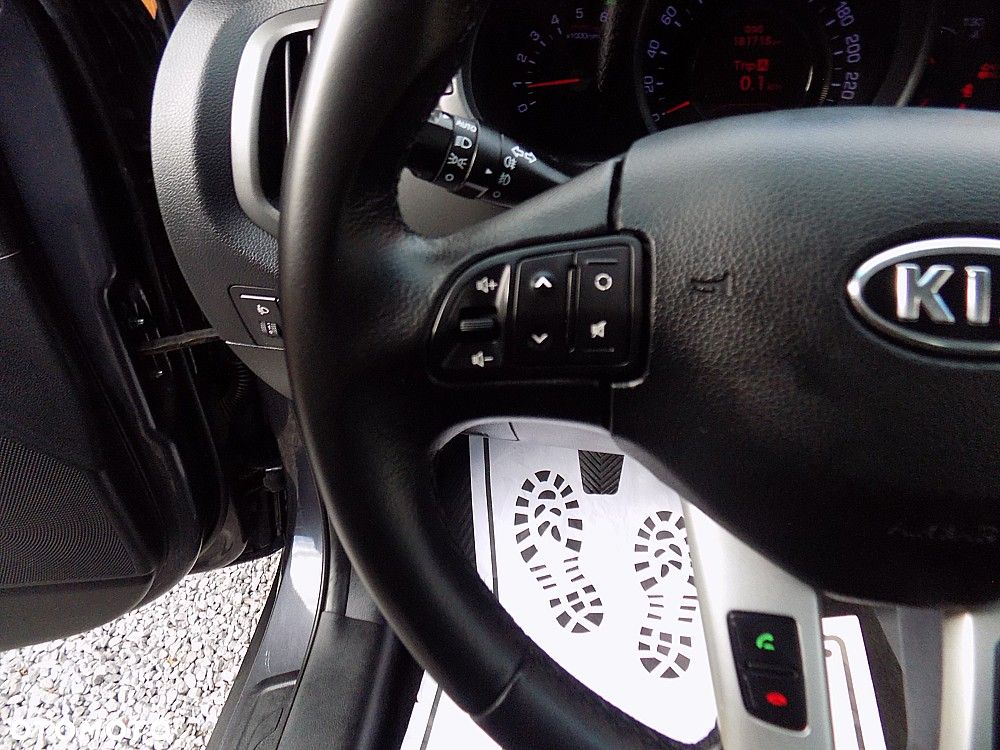 Kia Sportage 1.7 CRDI 2WD Vision - 12