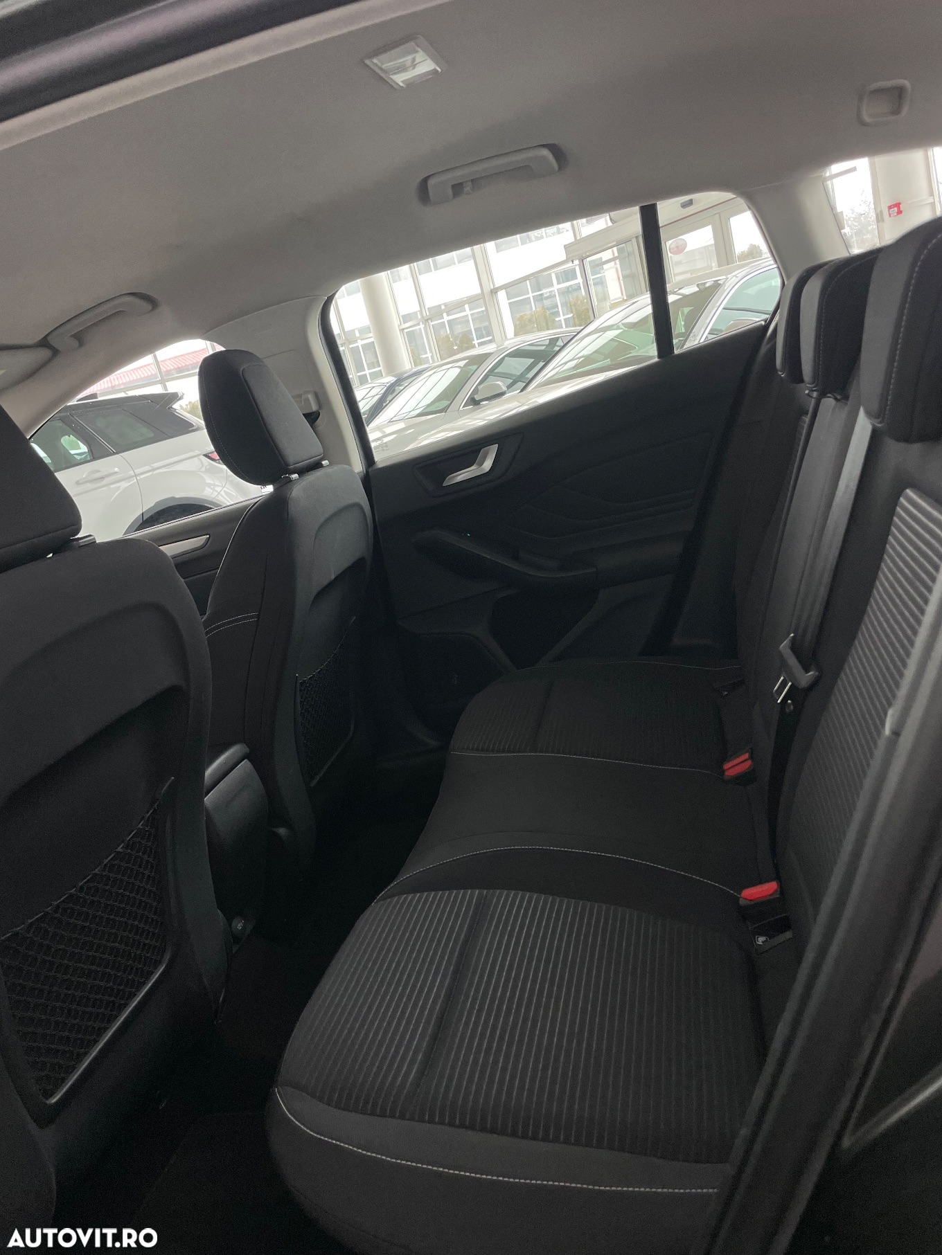 Ford Focus 1.0 EcoBoost Start-Stopp-System TITANIUM DESIGN - 27