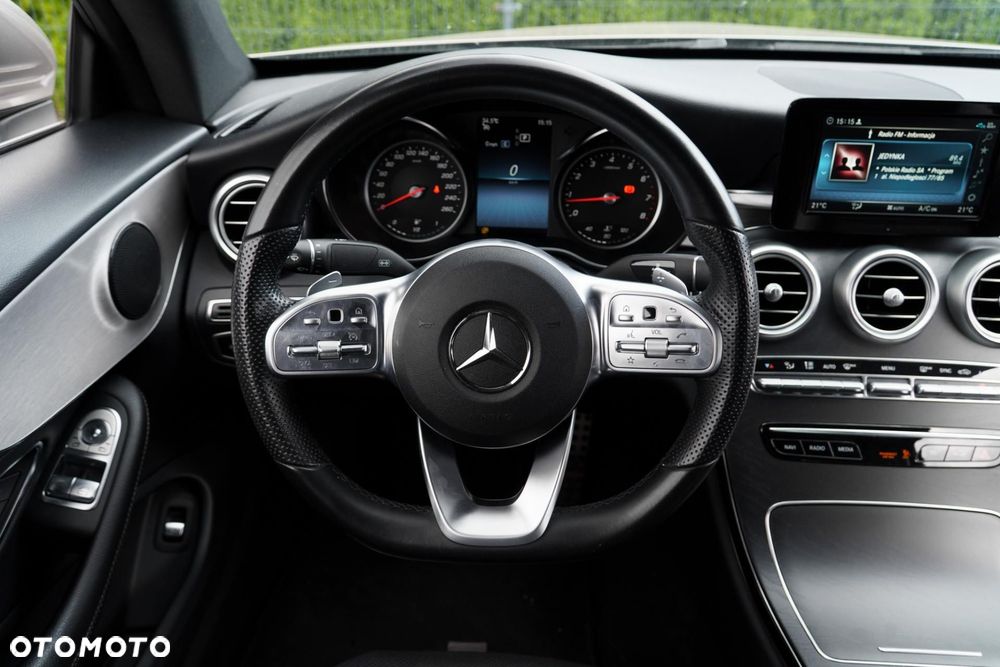 Mercedes-Benz Klasa C 300 9G-TRONIC - 11