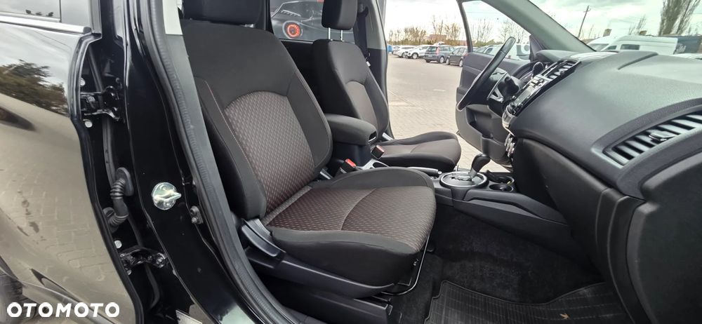 Mitsubishi ASX 2.2 DI-D 4WD Automatik Top - 36