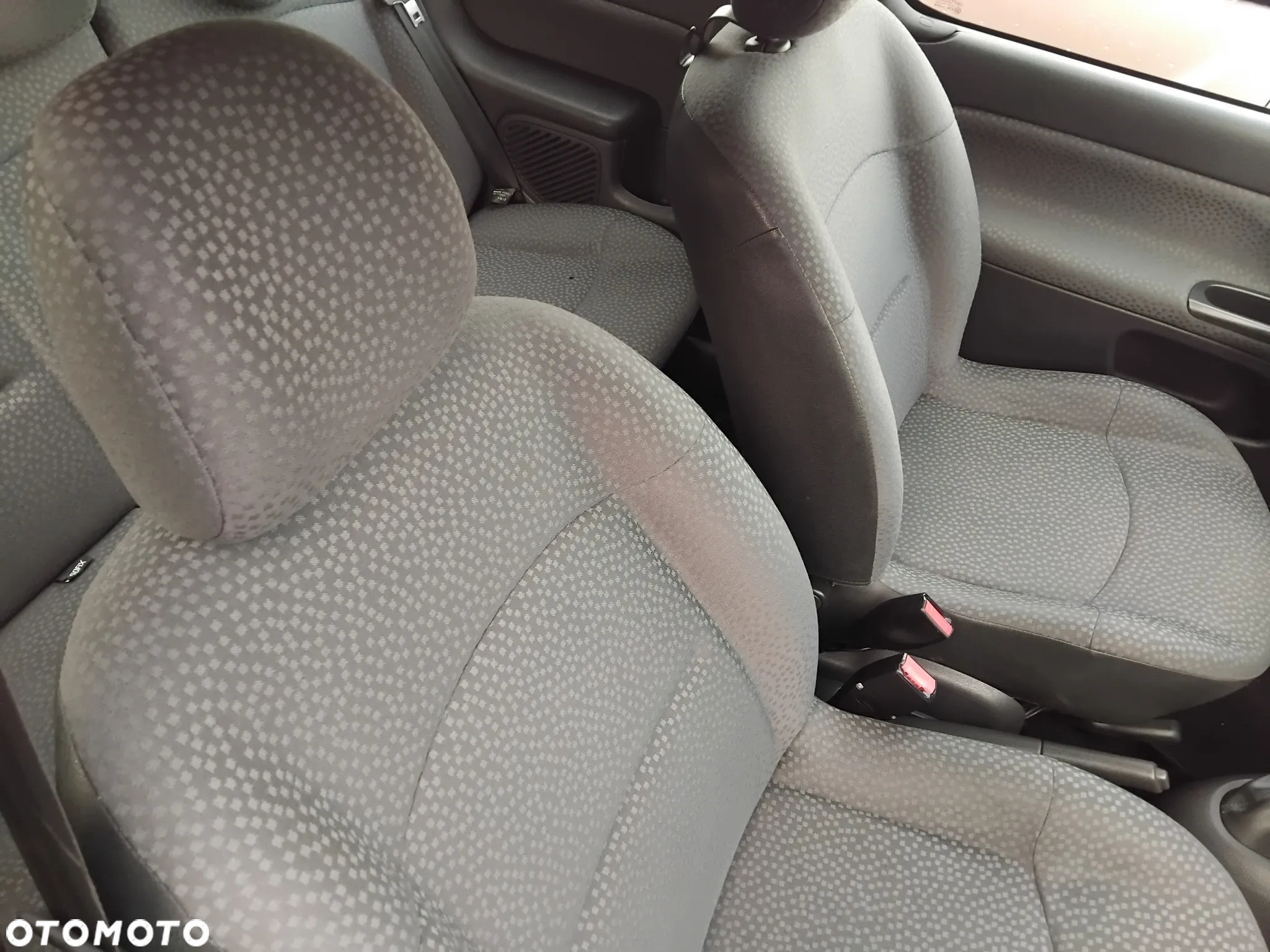 Renault Clio 1.2 16V Campus YAHOO - 9