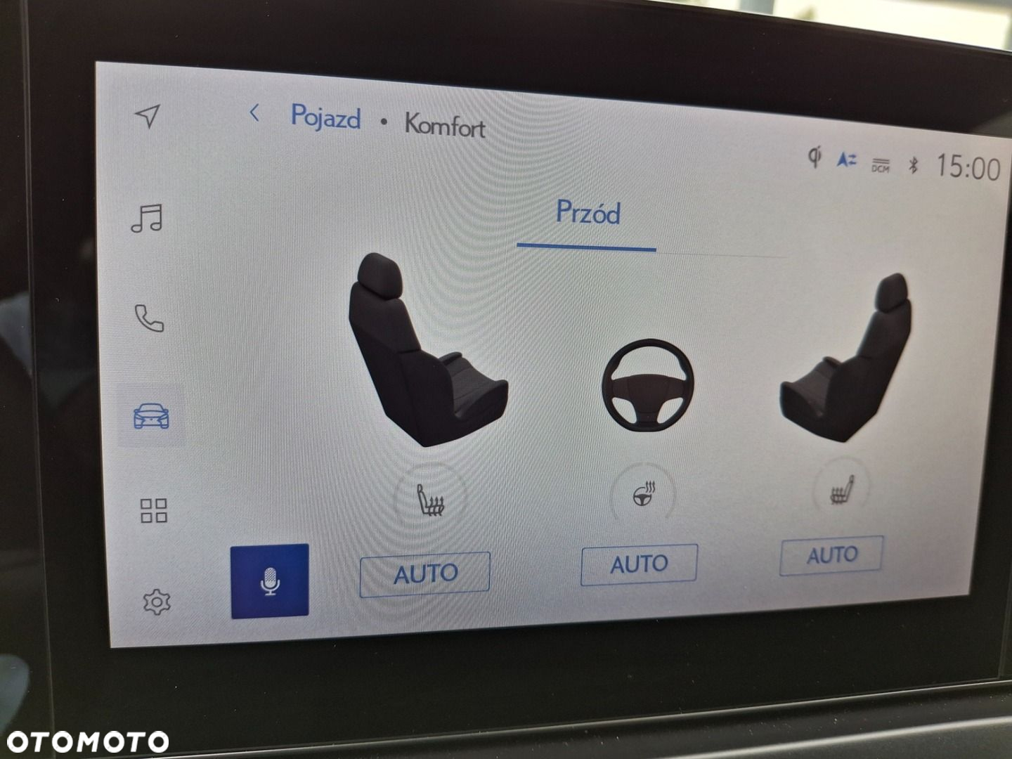 Lexus UX - 24