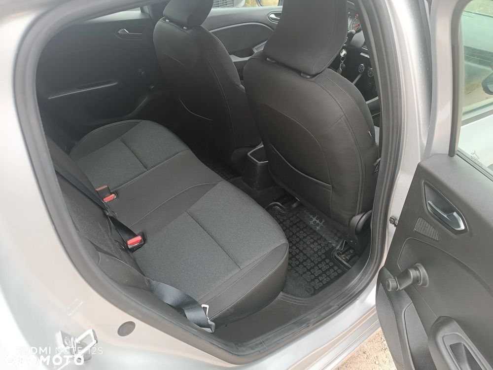 Renault Clio - 11