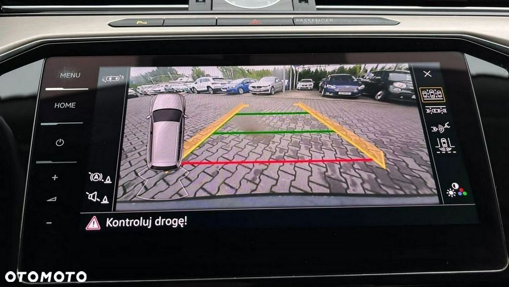 Volkswagen Passat - 33