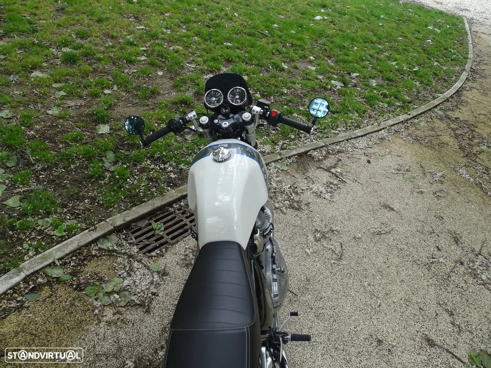 Royal Enfield Continental GT 650 - 13