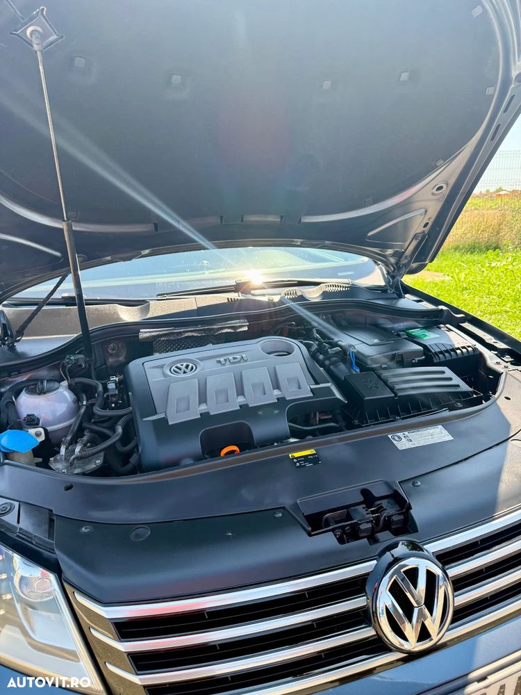 Volkswagen Passat 2.0 TDI Blue TDI DSG Comfortline - 8