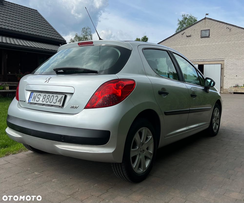 Peugeot 207 1.4 Presence - 7