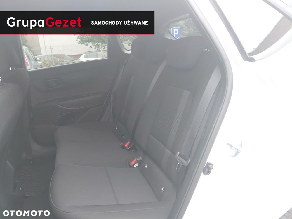 Hyundai i20 - 18