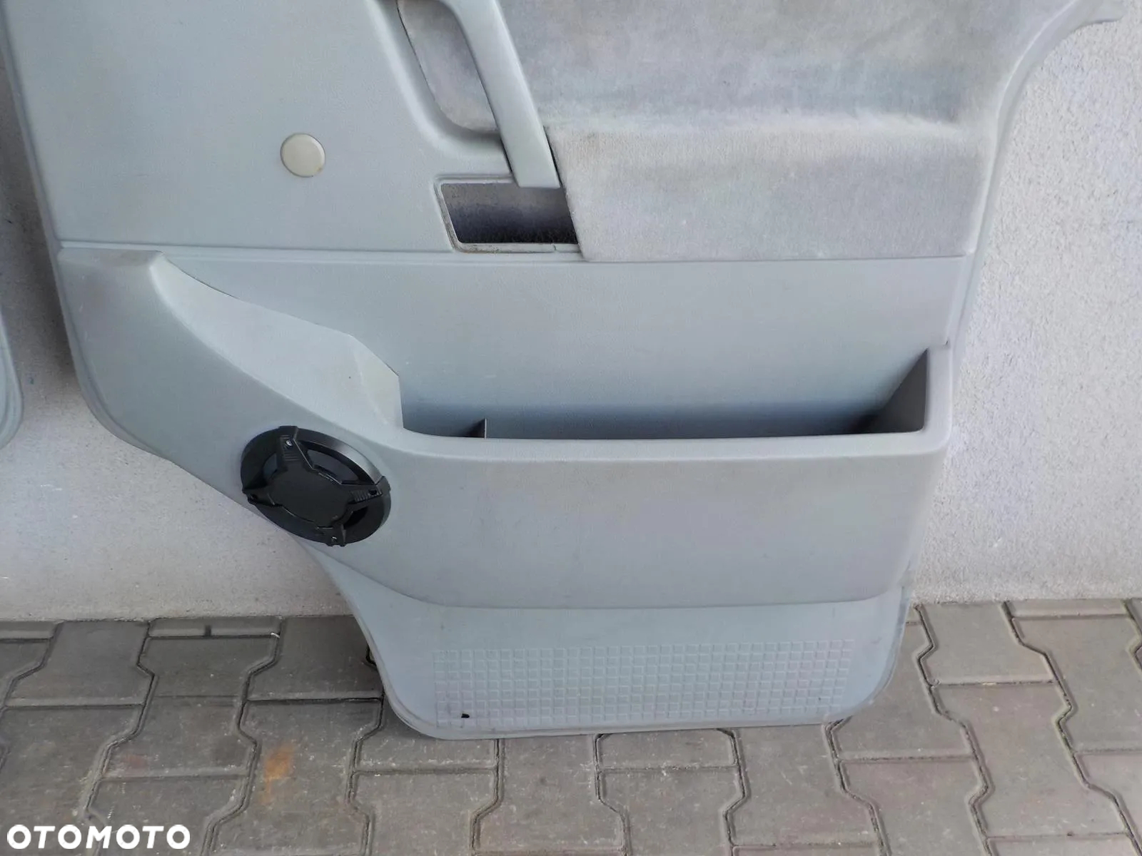 VW T4 CARAVELLE MULTIVAN TAPICERKI BOCZKI DRZWI PRZÓD - 9