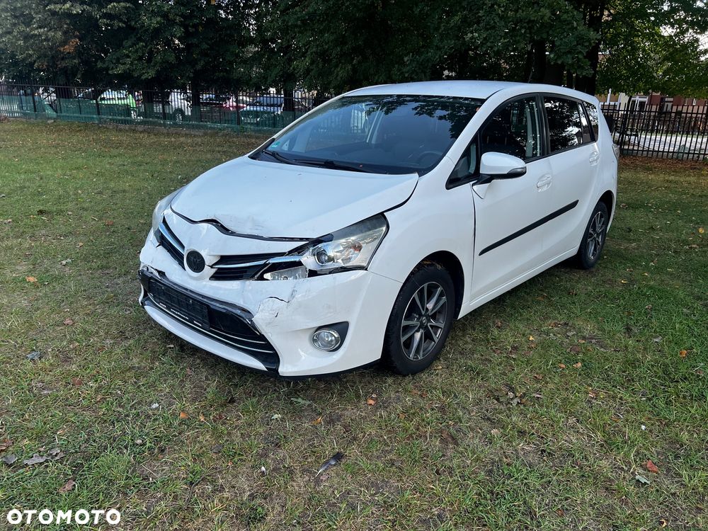 Toyota Verso 1.8 Premium MS - 1