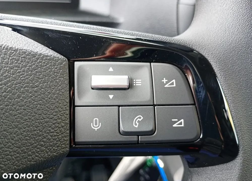 Fiat Scudo Furgon XL 120KM Seria 3 - 17