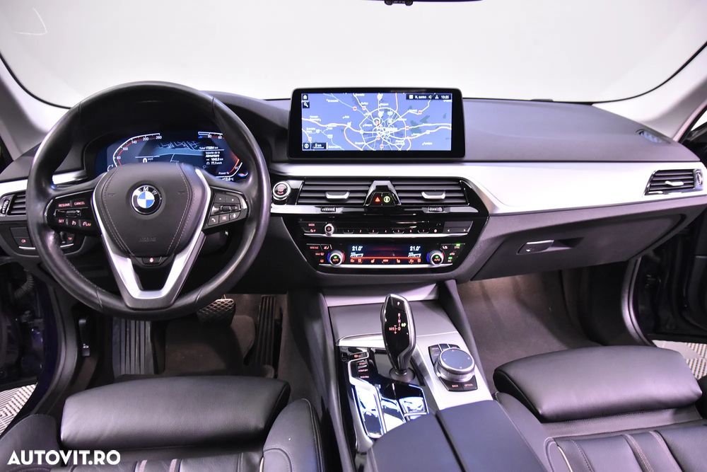 BMW Seria 5 520d xDrive AT MHEV - 9