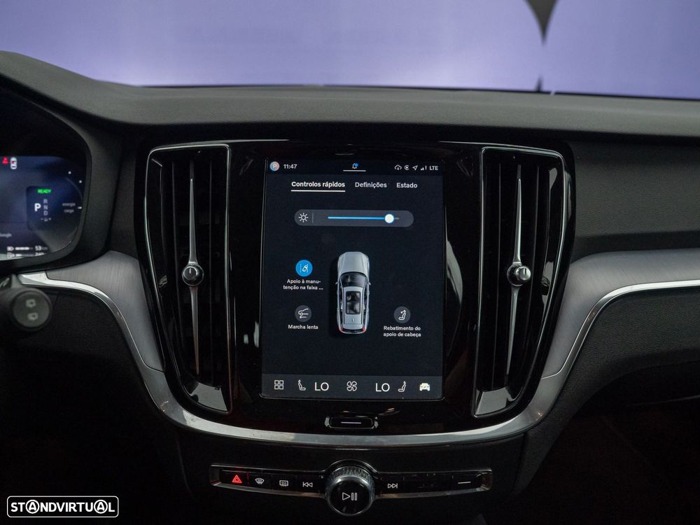 Volvo V60 2.0 T6 AWD TE Core - 32